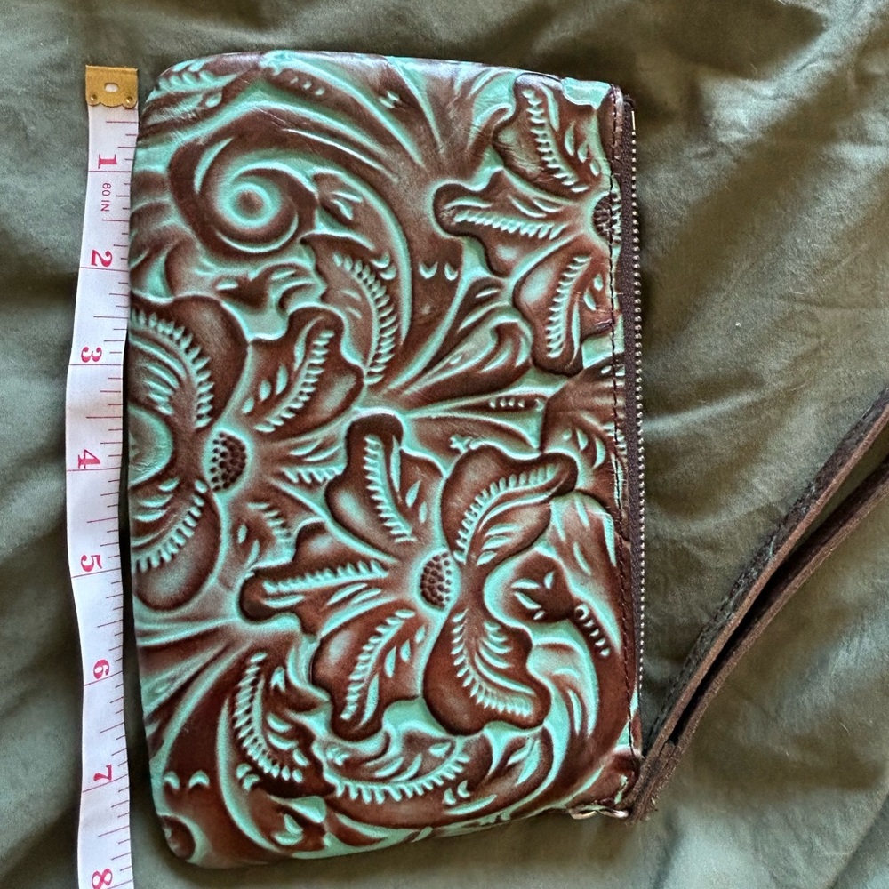 Patricia Nash Turquoise and Brown Tooled Floral Wristlet - Picture 6 of 7